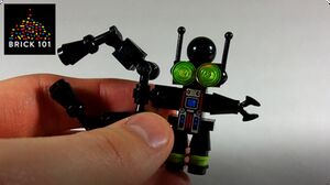 How To Build LEGO Big Arm Pinchbot