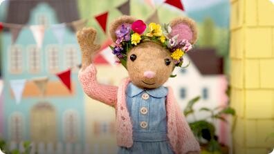 Daisy and the Gumboot Kids: Willow Crowns