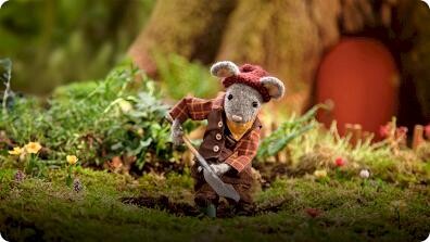Scout and the Gumboot Kids: The Case of the Quiet Diggers