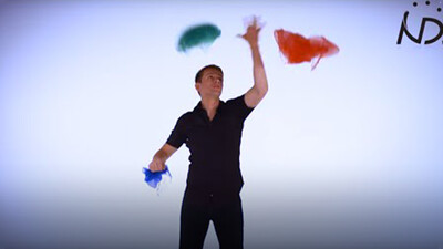 How to Juggle Scarves