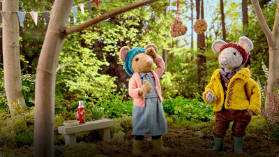 Daisy and the Gumboot Kids: Bird Cookie