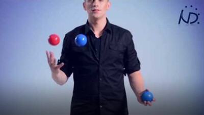 Juggling Trick: Reverse Cascade