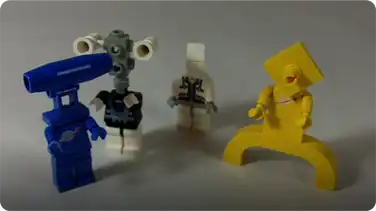 How To Build LEGO Aliens book