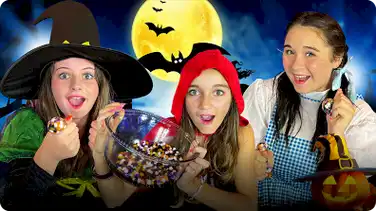 The Wild Adventure Girls: Halloween Orbeez Stress Balls book